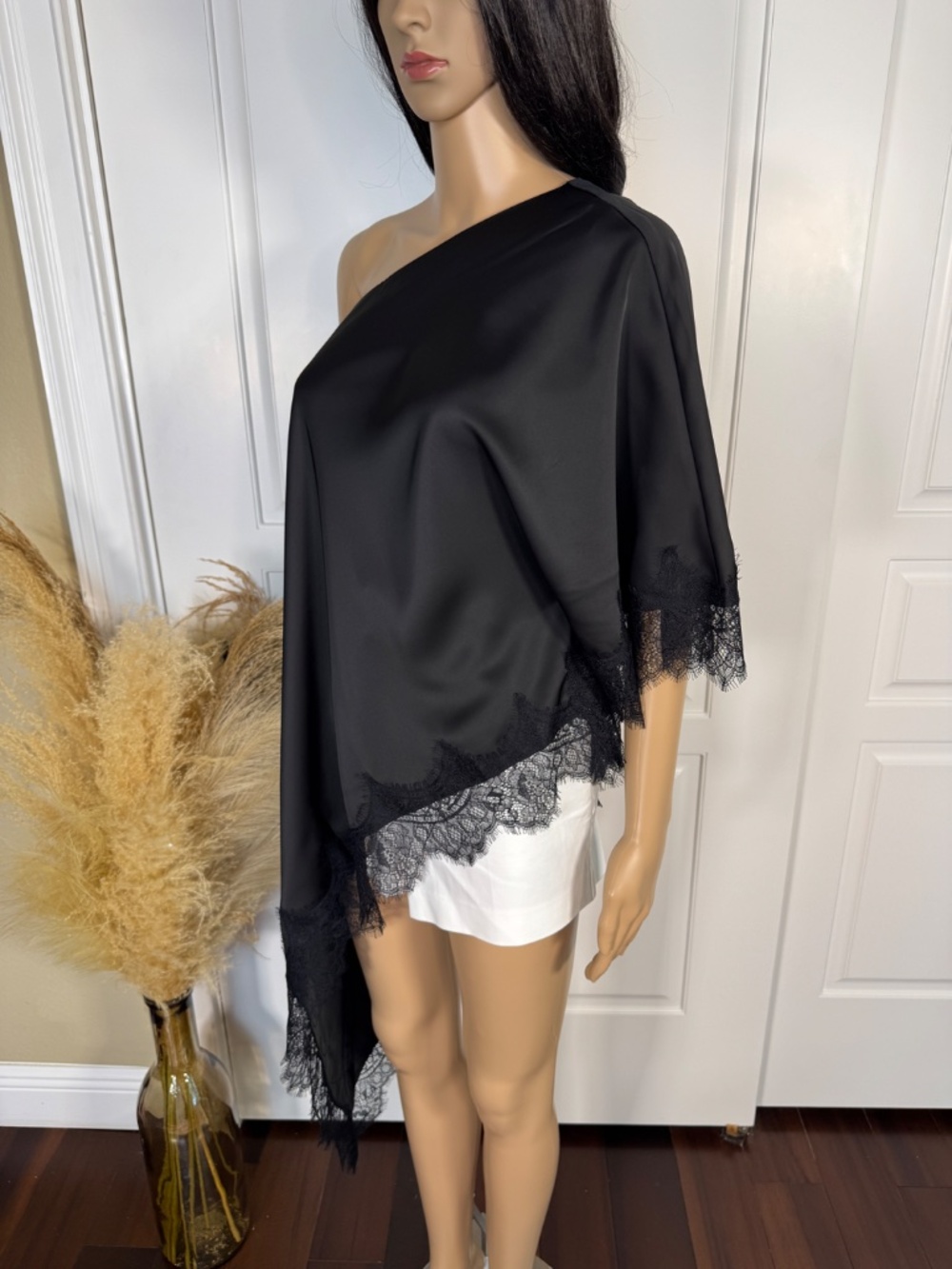 ASYMMETRICAL ONE SLEEVE LACE TRIM BLACK TOP - NWT - Picture 8 of 14